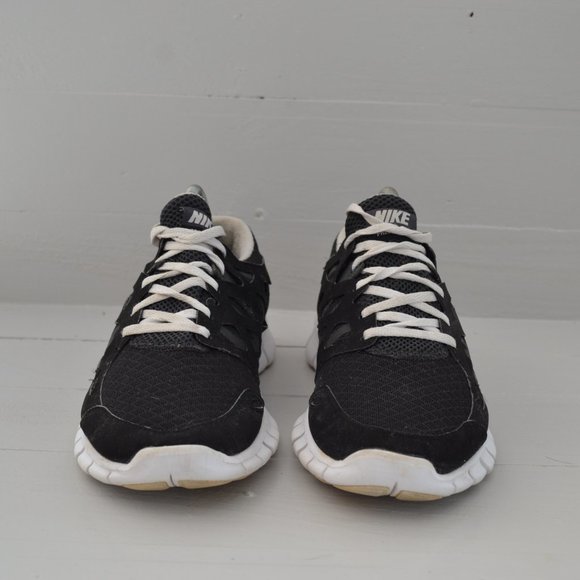 Nike Black White Sneakers Women's 9 Free Run 2 Running Walking Shoes 443816-001 - Picture 3 of 8